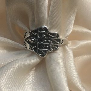 ❤️ 2 for $10 PRICE DROP 
Henna Ring